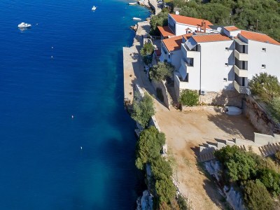 Apartment Studio flat near beach Cove Pokrivenik, Hvar AS-5231-f - Outdoor photo 8