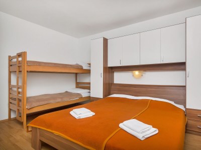 Apartment Studio flat near beach Cove Pokrivenik, Hvar AS-5231-f - Outdoor photo 12