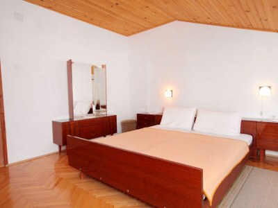 Apartment Two bedroom apartment with terrace and sea view Novi Vinodolski A-5587-a - Outdoor photo 16