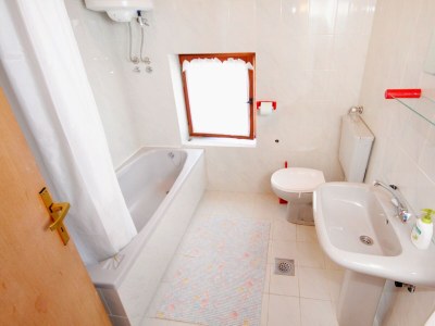 Apartment Two bedroom apartment with terrace and sea view Novi Vinodolski A-5587-a - Outdoor photo 20