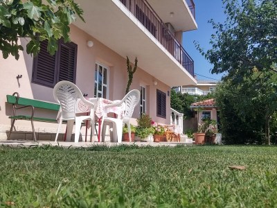 Apartment One bedroom apartment with terrace Novi Vinodolski A-5587-b in Novi Vinodolski - Apartment