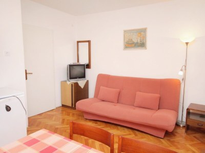 Apartment One bedroom apartment with terrace Novi Vinodolski A-5587-b - Outdoor photo 11