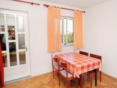 Apartment One bedroom apartment with terrace Novi Vinodolski A-5587-b - Outdoor photo 12