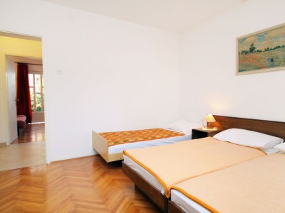Apartment One bedroom apartment with terrace Novi Vinodolski A-5587-b - Outdoor photo 15