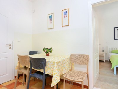 Apartment Two bedroom apartment with terrace and sea view Pisak, Omiš A-16239-b - Outdoor photo 14