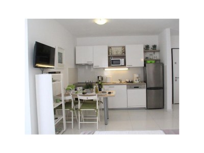 Apartment One bedroom apartment with terrace Njivice, Krk A-16244-a - Outdoor photo 10