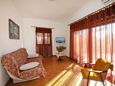 Apartment One bedroom apartment with terrace Valica, Umag A-21926-a - Outdoor photo 9