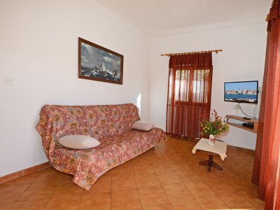 Apartment One bedroom apartment with terrace Valica, Umag A-21926-a - Outdoor photo 10