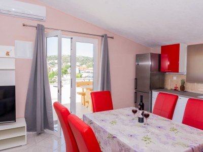 Apartment Two bedroom apartment near beach Kanica, Rogoznica A-17388-a - Outdoor photo 9