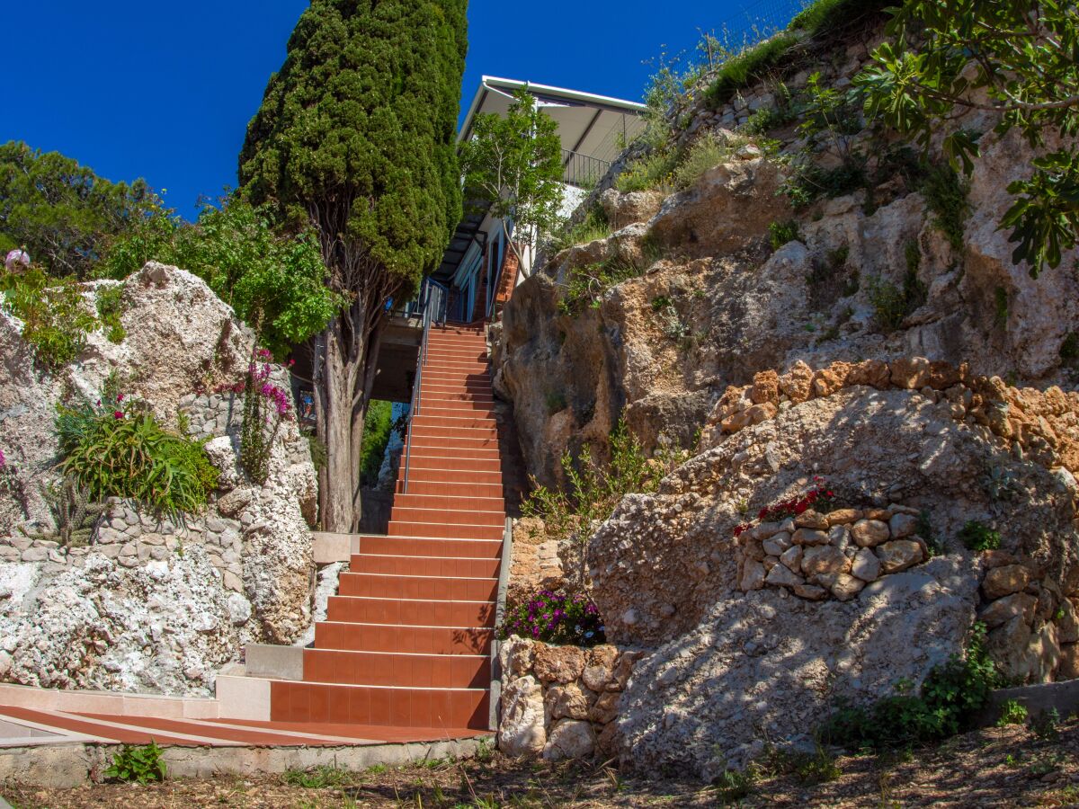 Apartment One bedroom apartment near beach Pisak, Omiš A-18610-a - Outdoor photo 5