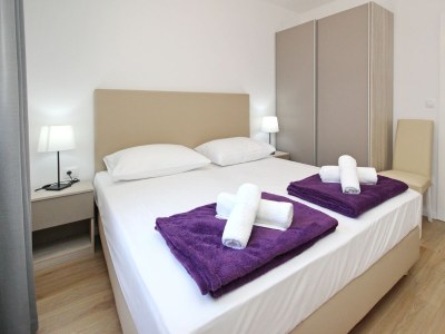 Apartment Two bedroom apartment with balcony Baška, Krk A-18793-d - Outdoor photo 8