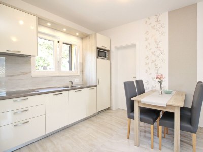 Apartment Two bedroom apartment with balcony Baška, Krk A-18793-e - Outdoor photo 6