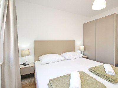 Apartment Two bedroom apartment with balcony Baška, Krk A-18793-e - Outdoor photo 9