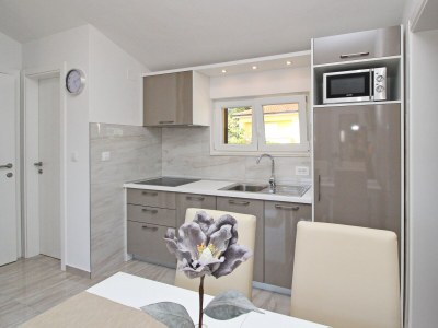 Apartment Two bedroom apartment with balcony Baška, Krk A-18793-f - Outdoor photo 7