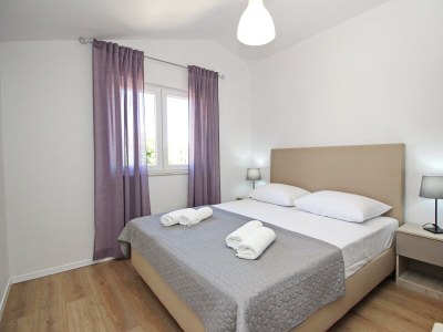 Apartment Two bedroom apartment with balcony Baška, Krk A-18793-f - Outdoor photo 9