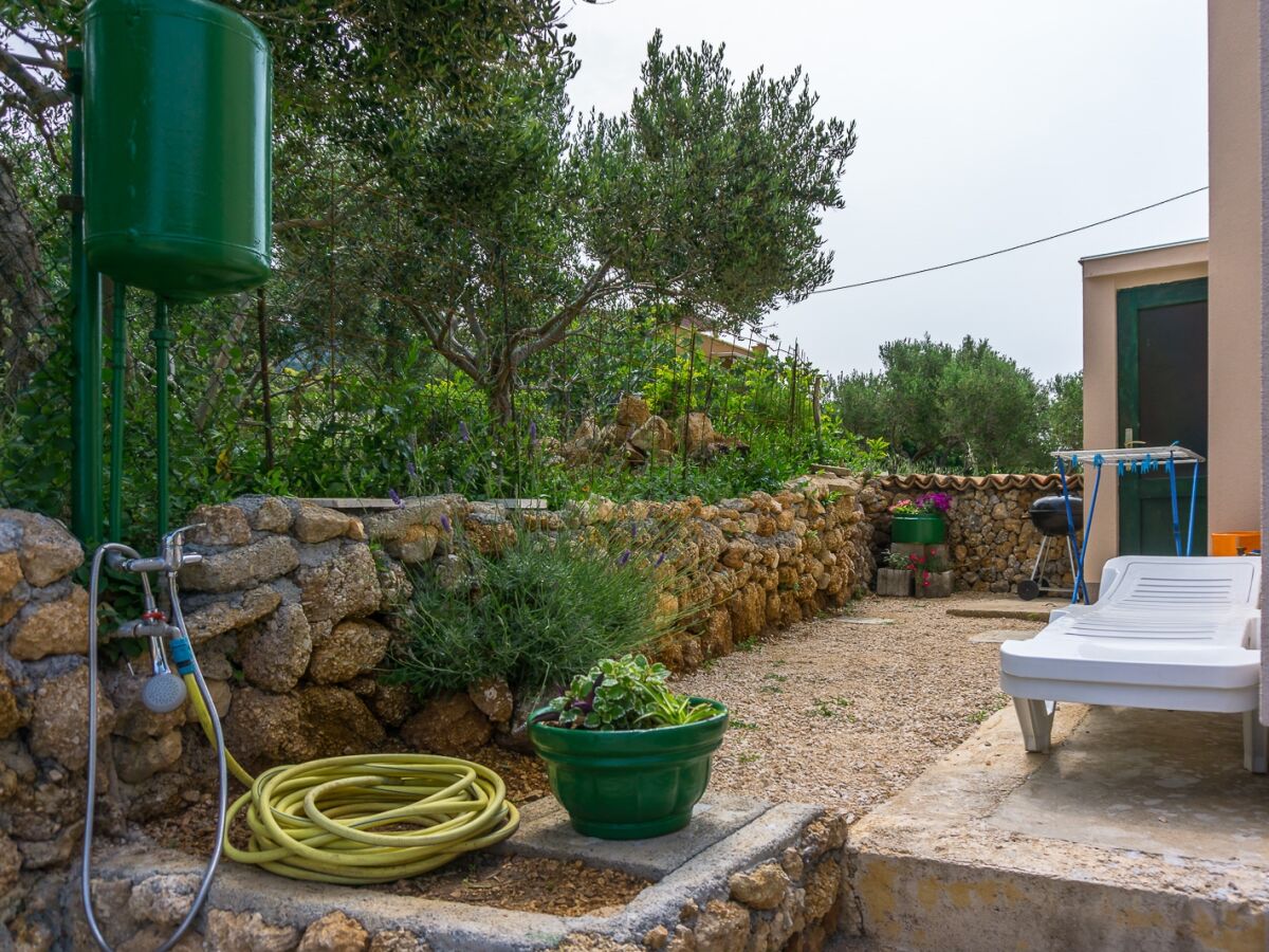 Holiday house Two bedroom house with air-conditioning Banjol, Rab K-20120 - Outdoor photo 4