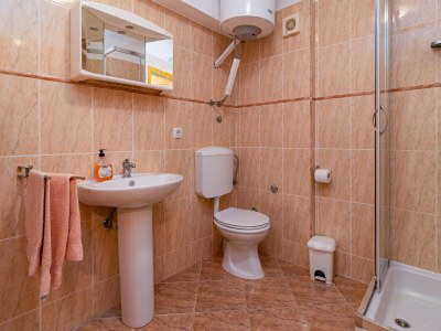 Apartment Two bedroom apartment with balcony and sea view Dramalj, Crikvenica A-19997-c - Outdoor photo 26