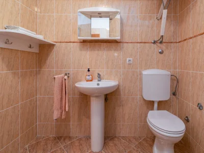 Apartment Two bedroom apartment with balcony and sea view Dramalj, Crikvenica A-19997-c - Outdoor photo 28