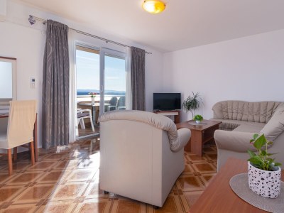 Apartment One bedroom apartment with balcony and sea view Dramalj, Crikvenica A-19997-d - Outdoor photo 11