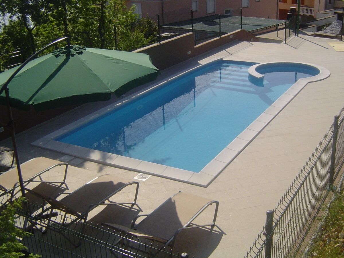 Apartment Two bedroom apartment with balcony and sea view Dramalj, Crikvenica A-19997-f - Outdoor photo 4