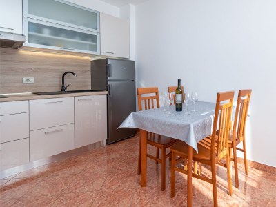 Apartment Two bedroom apartment with balcony and sea view Dramalj, Crikvenica A-19997-f - Outdoor photo 13