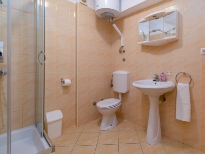 Apartment Two bedroom apartment with balcony and sea view Dramalj, Crikvenica A-19997-f - Outdoor photo 26