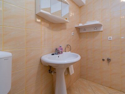 Apartment Two bedroom apartment with balcony and sea view Dramalj, Crikvenica A-19997-f - Outdoor photo 28