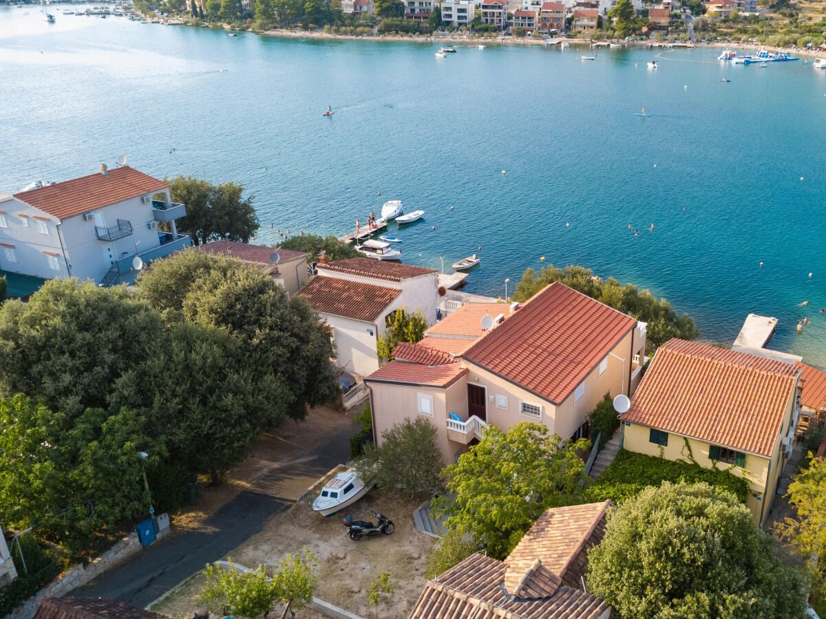 Apartment Two bedroom apartment near beach Šparadići, Šibenik A-24300-b - Outdoor photo 2