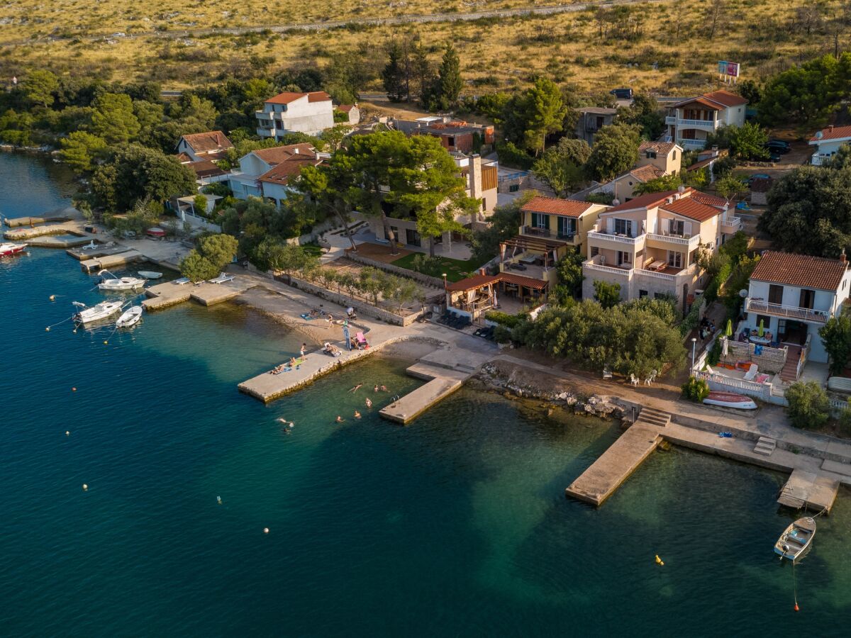 Apartment Two bedroom apartment near beach Šparadići, Šibenik A-24300-b - Outdoor photo 5