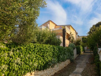 Apartment Two bedroom apartment near beach Šparadići, Šibenik A-24300-b - Outdoor photo 7