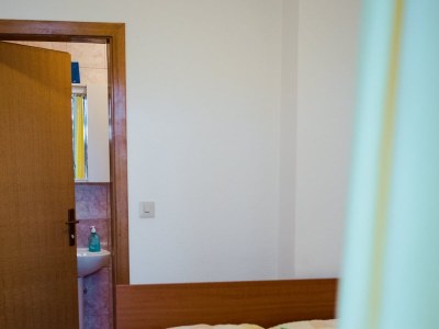 Apartment Two bedroom apartment near beach Drašnice, Makarska A-20243-a - Outdoor photo 8