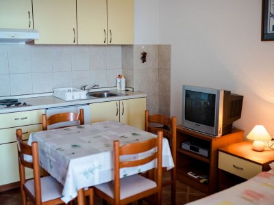 Apartment Studio flat near beach Drašnice, Makarska AS-20243-a - Outdoor photo 7