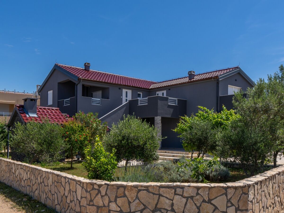 Apartment Two bedroom apartment with terrace Vir A-23333-b