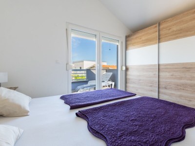 Apartment Two bedroom apartment with terrace Vir A-23333-b - Outdoor photo 12