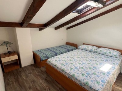 Apartment One bedroom apartment near beach Novigrad A-24877-b - Outdoor photo 8