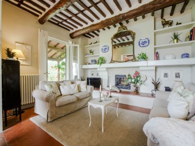 Villa Villa in Tuscany with Infinity Pool - Outdoor photo 12