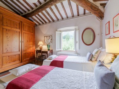 Villa Villa in Tuscany with Infinity Pool - Outdoor photo 78