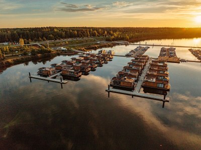 House boat Lake Breeze Retreat in Klitten - Environment photo 23