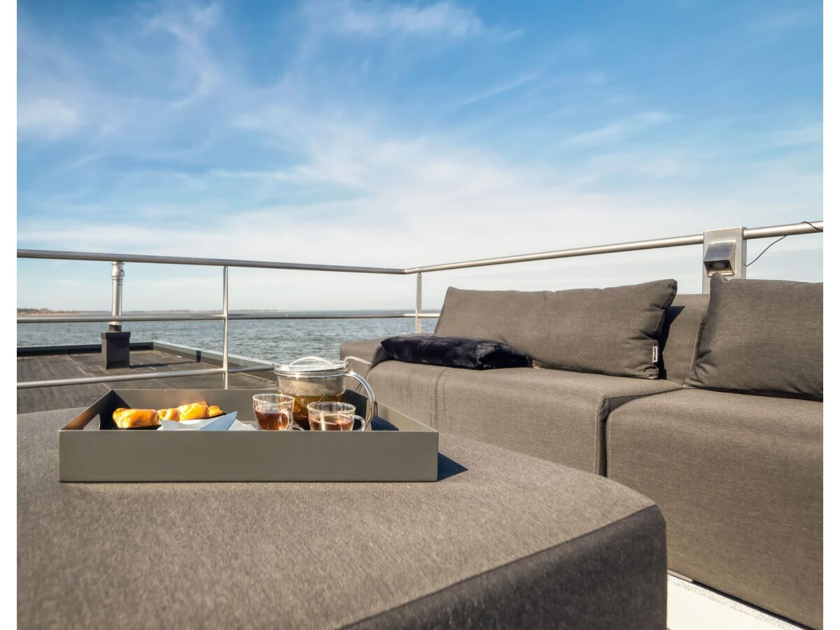 House boat Bright Base with Coastal Access - Outdoor photo 5