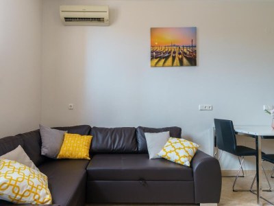 Holiday house Apartment La Cala Boulevard - Features photo 8