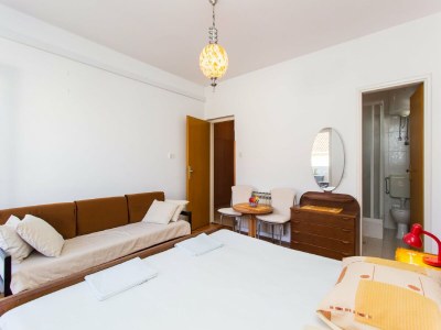 Apartment Guest House Ljubica - Double Room with Private Bathroom-2 - Features photo 13
