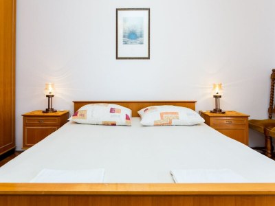 Apartment Guest House Ljubica - Double Room with Private Bathroom-2 1 - Features photo 8