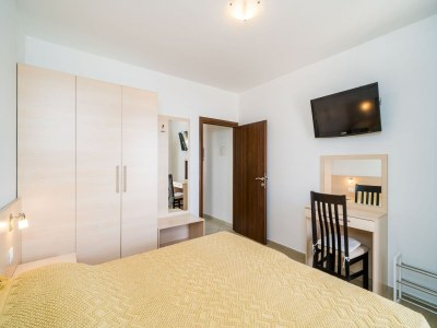 Apartment Villa Samba - Two-Bedroom Apartment with Terrace and Sea View - A4+1 - Features photo 6