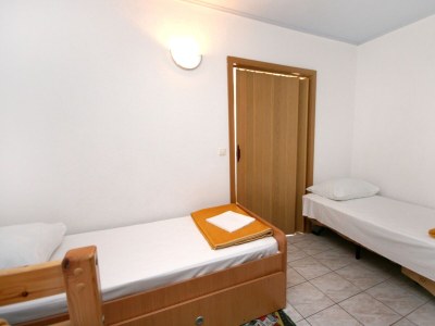 Apartment Two bedroom apartment near beach Promajna, Makarska A-2673-b - Outdoor photo 9