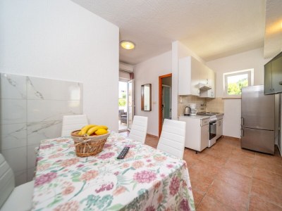Apartment Two bedroom apartment near beach Barbat, Rab A-14512-c - Outdoor photo 19