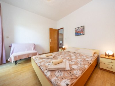 Apartment Two bedroom apartment near beach Barbat, Rab A-14512-c - Outdoor photo 24