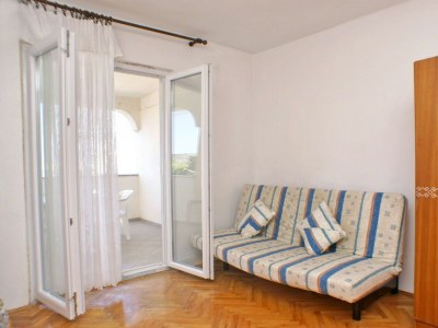 Apartment One bedroom apartment near beach Kustići, Pag A-4129-c - Outdoor photo 7