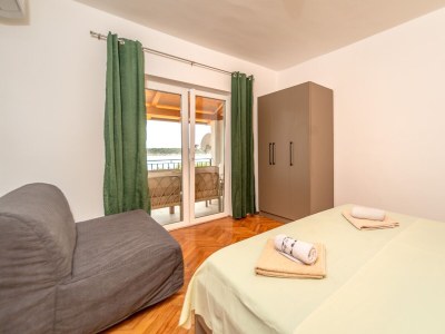 Apartment One bedroom apartment near beach Barbat, Rab A-14512-e - Outdoor photo 22