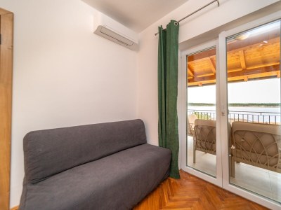 Apartment One bedroom apartment near beach Barbat, Rab A-14512-e - Outdoor photo 23