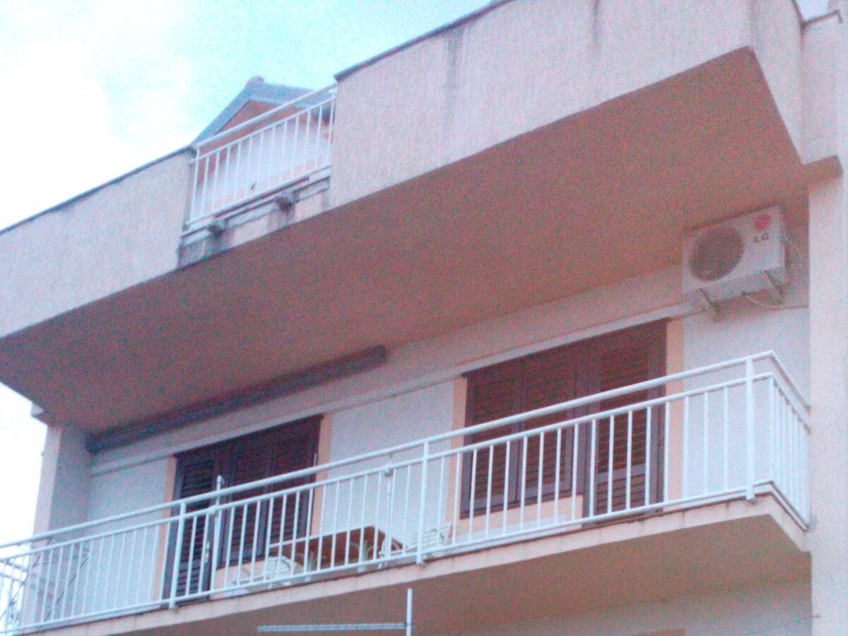 Apartment Two bedroom apartment with terrace and sea view Selce, Crikvenica A-15323-a - Outdoor photo 2